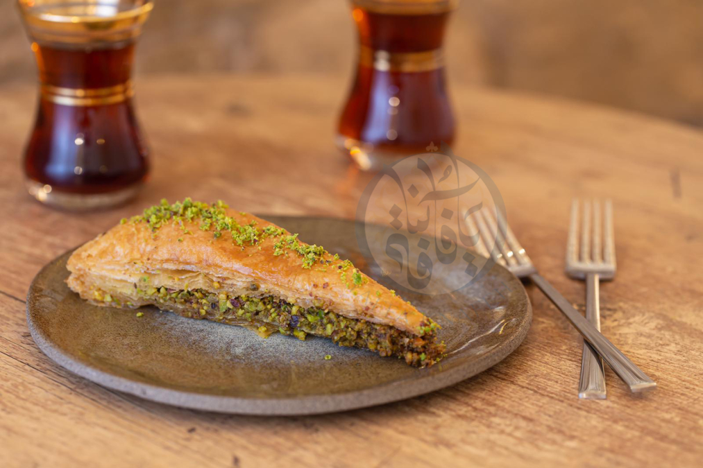 خدمة التوصيل في يافا كنافة.. اطلبها وستصلك حتّى البيت